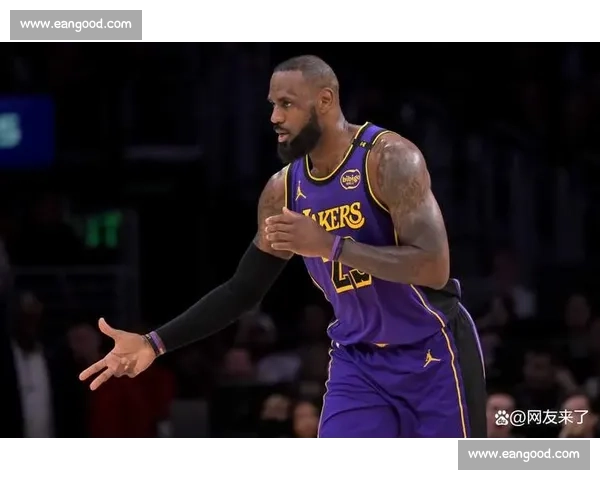NBA直播回放热火对湖人经典对决全场高光与战术解析震撼呈现 NBA直播回放热火对湖人经典对决全场高光与战术解析震撼呈现